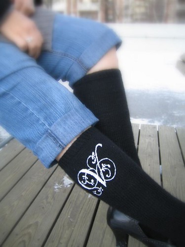 Embroided black knee-high socks