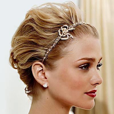 A headband of gold filigree Keywords wedding hair short updo