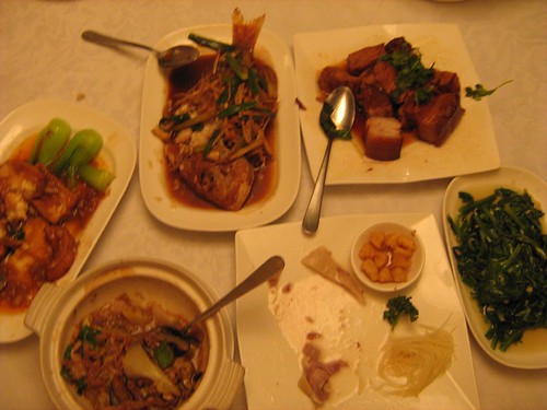 The dishes in Shin Yeh restaurant