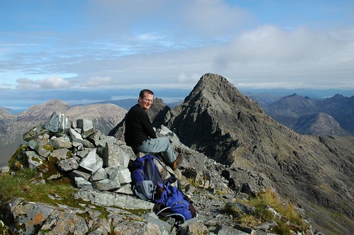 Ben on top of Bruach na Frithe