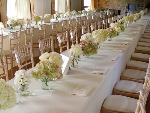88 Events designs a Wedding at Kirknewton Stables White Linen with White 