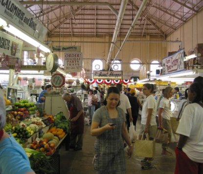 Eastern Market Interior (resized)