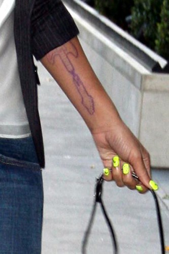 Picture of Rihannas new tattoo