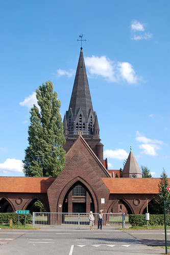 Sint-Theodarduskerk, Beringen-Mijn by Erf-goed.be.