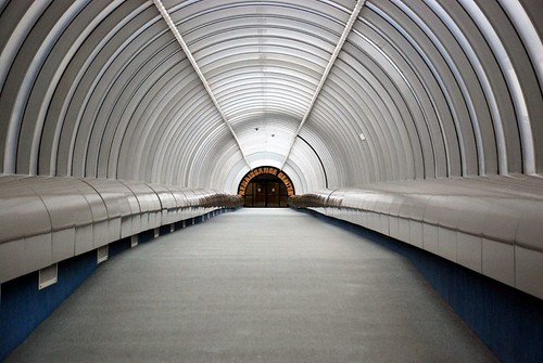 RenCen Tunnel 2