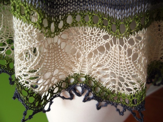 Cladonia shawl