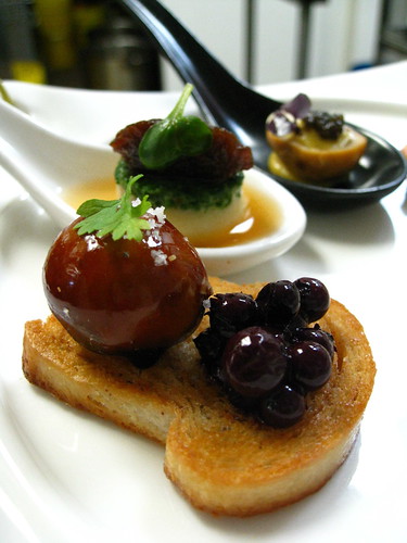foie pate, wild blueberry preserves, spiced mantau bread