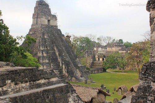 Mayan Temples in Gran Plaza, Tikal National ParMayan Temples in Gran Plaza, Tikal National Pak