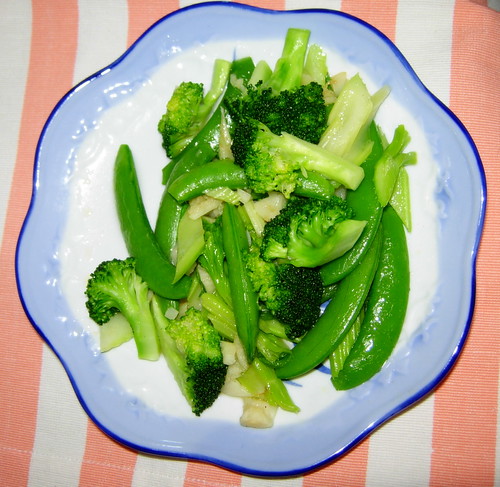 brocolli,sweet peas and celery