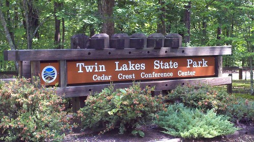 Twin Lakes State Park