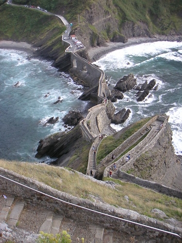 Escales des d'alt de San Juan de Gaztelugatxe