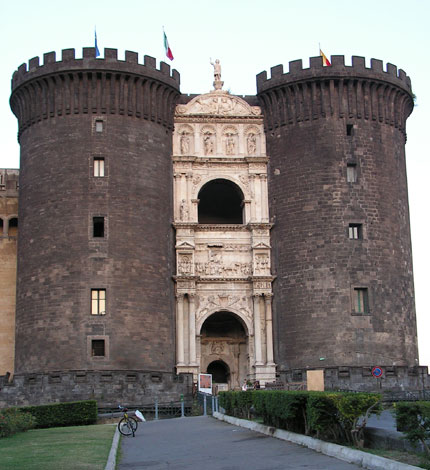 Castel Dell Ovo