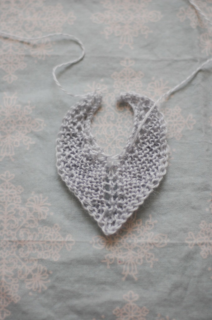 tiny heart shawl