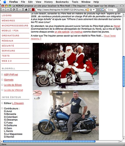 Copie d'écran représentant le père noel et moi dans la même position, sur une moto.