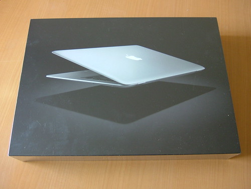 MacBook Air unboxing