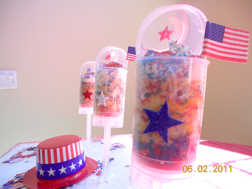 4th of July Push Pop Cakes