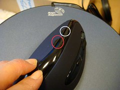 サイドボタン　サンワダイレクトの「バッテリーフリーマウス」