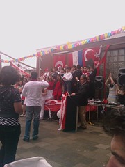 Kinderen van Anadolu zingen een vrolijk liedje