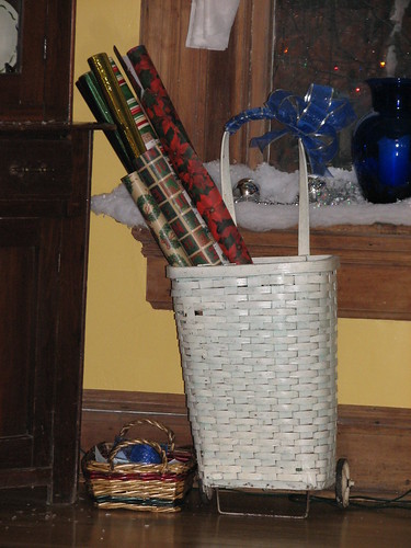 wrapping paper basket