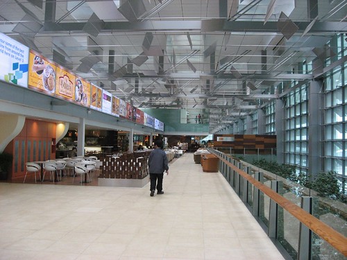 Array of eateries, including Kaveri @ T3 in Changi
