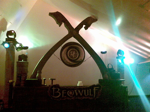 Beowulf arch