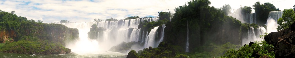 Iguazu Panorama (2)