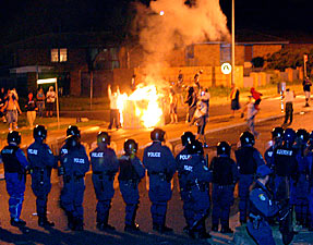 macquarie fields riots police