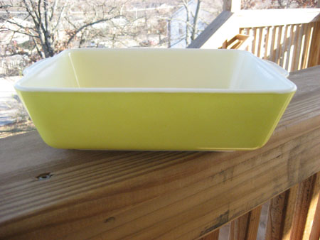 Pyrex Primary Yellow Refrig Dish
