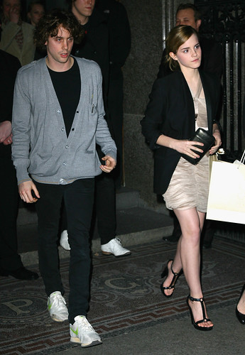 emma watson burberry photoshoot. Johnny Borrell and Emma Watson