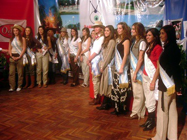 Reinas Nacionales invitadas en el programa Radio-Imagen