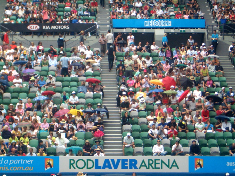 Red Laver crowd