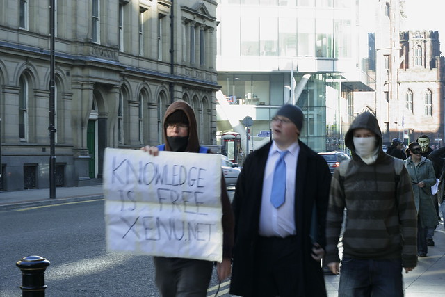 protest outside church of scientology, manchester 018 by breakbeat
