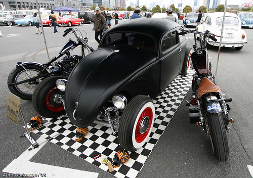 Wild looking Hot Rod bug flanked by two choppers