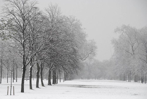 Snow over London 06.jpg
