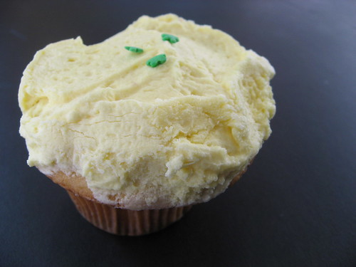 03-13 vanilla cupcake