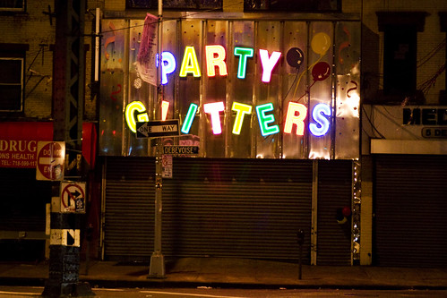 PARTY GLITTERS