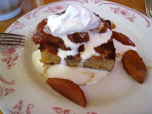 French Toast with Caramelised Apples at Rose's Cafe
