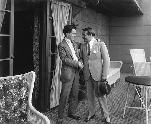 charlie chaplin 1920. Max Linder + Charlie Chaplin