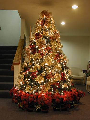 7.5-ft Red & Gold Christmas Tree