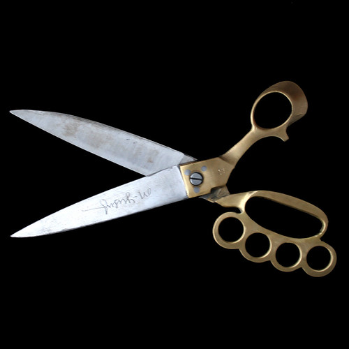 Rural Tailor Brass Knuckle Scissors 1