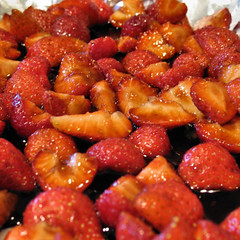 balsamic roasted strawberries 3922 R