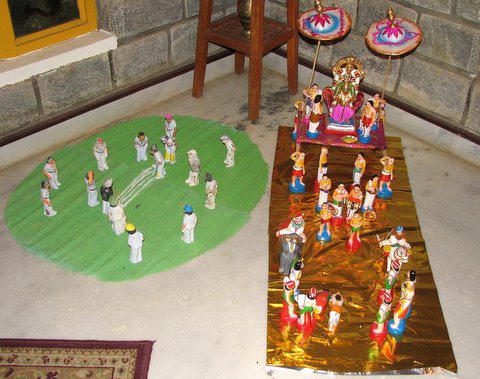 the cricket and the Garuda Sevai scenes