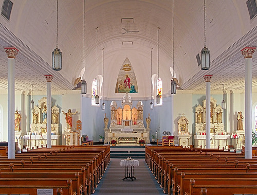 Saint Joseph Roman Catholic Church, in Bonne Terre, Missouri, USA - nave