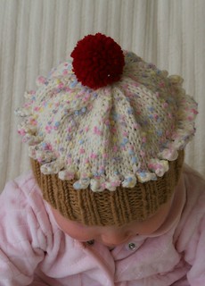 Ravelry: Cupcake Hat (archive) pattern by Becky Veverka