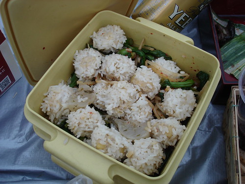 餅米肉団子、もやしと菜の花のナムル