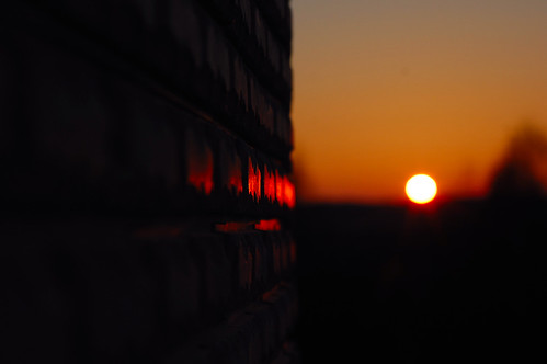 /sunset)) ©  Misha Masha