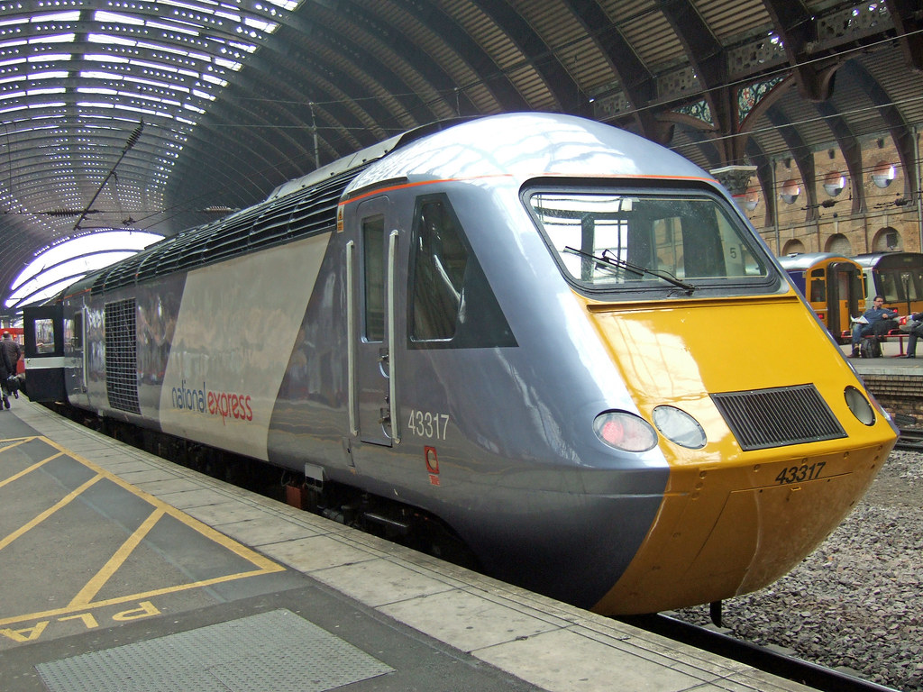 HST - NEW PAINT JOB ! (by CARLOS62)