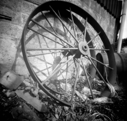 Farm wheel pinhole image