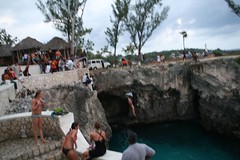 2008-03-22-jamaica-negril-jump-k3