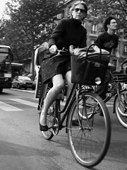 Copenhagen Cycle Chic Goes To Paris